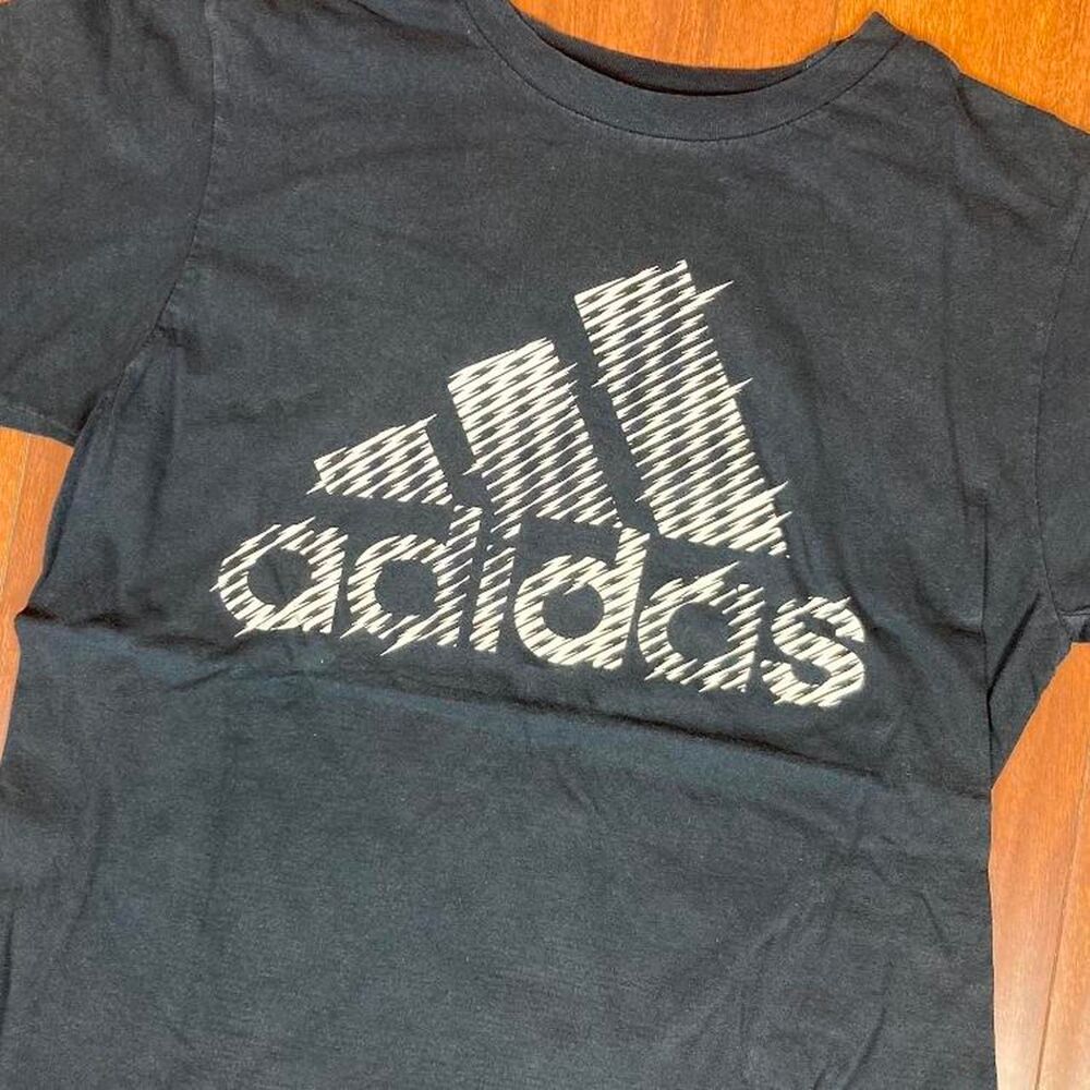 Adidas Men's Black T-shirt Size M